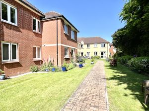 Gardens- click for photo gallery